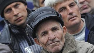 Забавените субсидии пак изкарват млекарите на протести