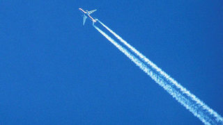 <span class="highlight">IATA</span> отново влоши прогнозата си <span class="highlight">за</span> авиокомпаниите