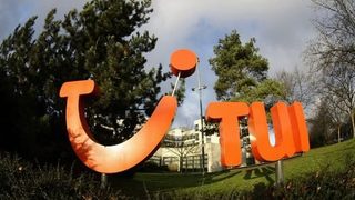 Надеждата за туризма остава в резервациите в последния момент
