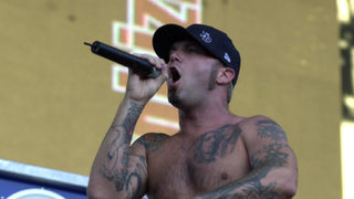 И "Limp Bizkit" пристигат в България