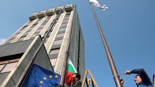 Кметът на Варна обвини протестиращи родители в "монтаж"