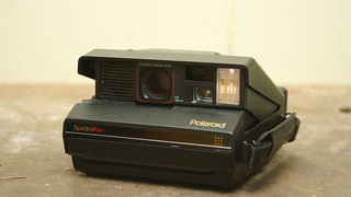 Търгът за Polaroid ще се състои отново