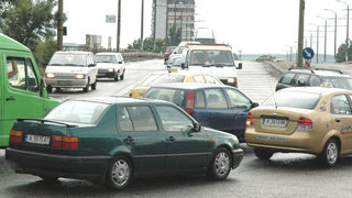 <span class="highlight">Бургас</span> иска спешни промени в Закона за движение по пътищата