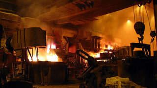 Търсенето <span class="highlight">на</span> <span class="highlight">стомана</span> с рекорден спад от 15% през 2009 г.
