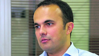 <span class="highlight">Павел</span> <span class="highlight">Езекиев</span>: Инвеститорите вече искат много по-голяма отчетност за вложените средства