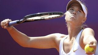 Шарапова отпадна след третия мач във Варшава