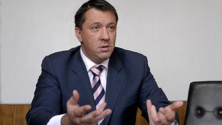 Шефове на ЕРП-тата може да бъдат извикани в парламента заради сметките за ток за август
