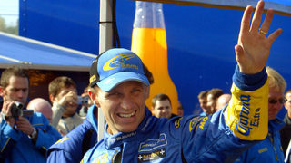 <span class="highlight">Рали</span> шампион спаси двама души след катастрофа с моторници