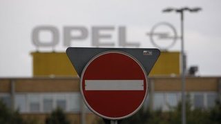 Берлин настоява за сделка с Magna за спасяване на Opel