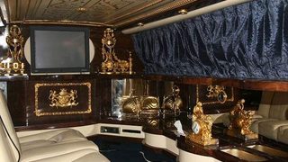 Детски колички и кичозни лимузини в автопарка на Майкъл Джексън