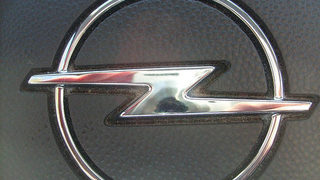 <span class="highlight">Magna</span> се споразумя с британските профсъюзи