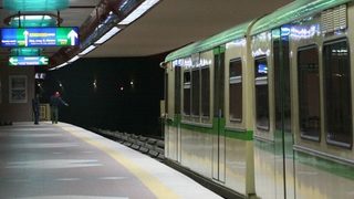 Токов удар забави тръгването на столичното метро тази сутрин