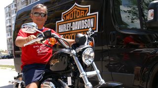 <span class="highlight">Рок</span> фен спечели Harley-Davidson