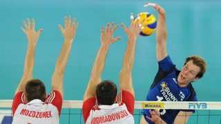 Финландия сведе до минимум шансовете на българските волейболисти