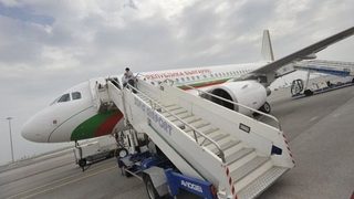 Прокуратурата разследва сделката за правителствените самолети