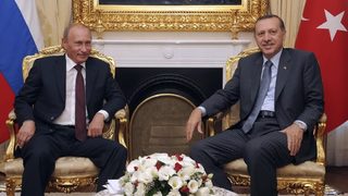 Путин прокарва газопровода "Южен поток" през турски води