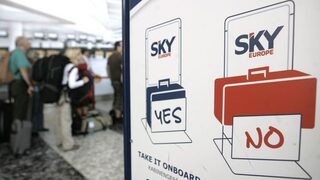 От полунощ летището във Виена няма да обслужва полети на "<span class="highlight">Скай</span> <span class="highlight">Юръп</span>"