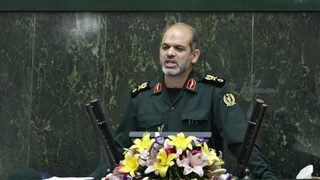 Бъдещият военен министър на Иран е издирван от Интерпол
