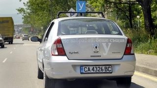 Затяга се контролът върху шофьорските книжки