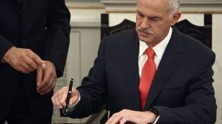 Папандреу обяви състава на кабинета си