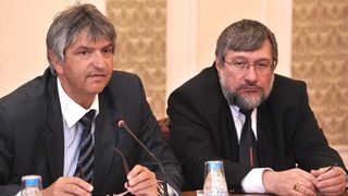 Спорните идеи <span class="highlight">за</span> здравни реформи влизат в ресорната комисия