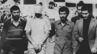 Иран и САЩ все още са в плен на заложническата криза от 1979 г.