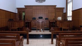 Депутати и адвокати търсят начин правните услуги да не се облагат с ДДС