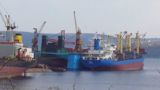 Терминалът на "Пристанище <span class="highlight">Леспорт</span>" ще бъде разширен
