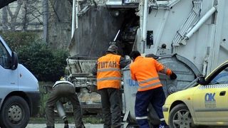 Кофите за боклук в София ще се следят със сателит