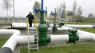 Ведомости: Гуцариев отново е собственик на "<span class="highlight">Руснефт</span>" срещу $600 млн.