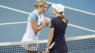 Енен и Клайстерс може да се срещнат на 1/4 финал на Australian Open, а сестрите Уилямс на полуфинал
