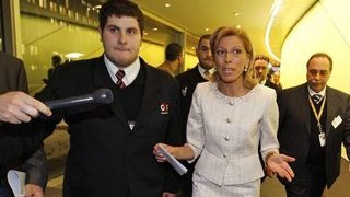 Комисията за Желева даде 24 часа на Барозу за реакция