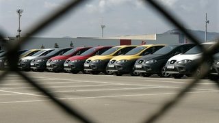 Продажбите на нови коли в Европа продължават да се увеличават