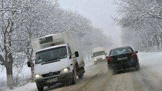 Пътищата в община Каварна отново са затворени заради снегонавявания