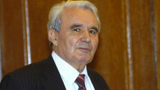 Запориран е хотел, свързван с Доган