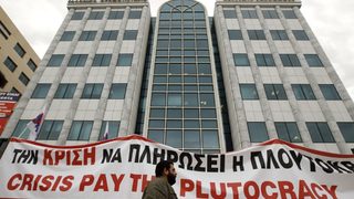 Синдикалисти блокираха входа на борсата в Атина