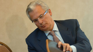 Прочут испански съдия, разследващ режима на Франко, беше оправдан по едно от обвиненията срещу него