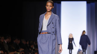 Собственикът на Calvin Klein купи <span class="highlight">Tommy</span> <span class="highlight">Hilfiger</span> за $3 млрд.