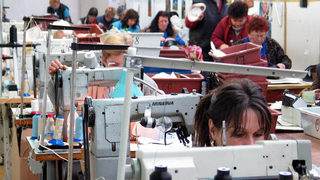 Жените в България получават с 15.7% по-малко от мъжете