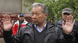 Бакиев обеща "да потопи Киргизстан в кръв", ако бъде отстранен насила