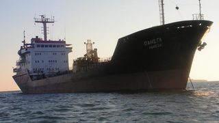 "Български морски флот" очаква бързи преговори за отвлечения "Панега"