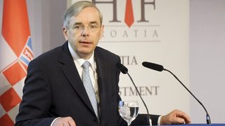 ЕБВР призова за ограничаване на кредитите в чужда валута в развиваща се Европа