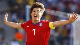 Южна Корея категорично надигра Гърция и победи с 2:0