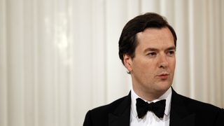 Великобритания ще разпусне финансовия си регулатор FSA