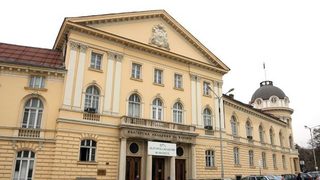 Учени от БАН се обявиха срещу "силови сливания" <span class="highlight">на</span> институти