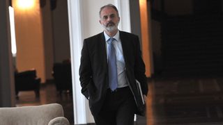 Тотю Младенов: Януари вдигаме вноските, ако приходите не скочат