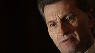 Еврокомисарят по енергетиката си навлече гнева на Берлин