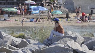 Екоминистерството потвърди, че плажът "Вромос" до Черноморец е с повишена радиация