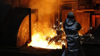 Цената на желязната руда се понижава