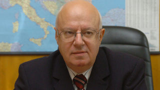 Шефът на софийската <span class="highlight">приватизация</span> подаде оставка
